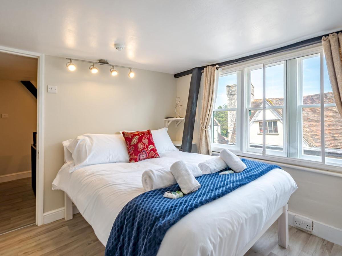 Pass The Keys Renovated Apartment In The Centre Of Canterbury Exterior foto